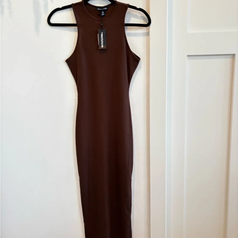 PrettyLittleThing Chocolate Brown Ribbed Racer Back Midi Dress NWT Size US 2 - Picture 1 of 11